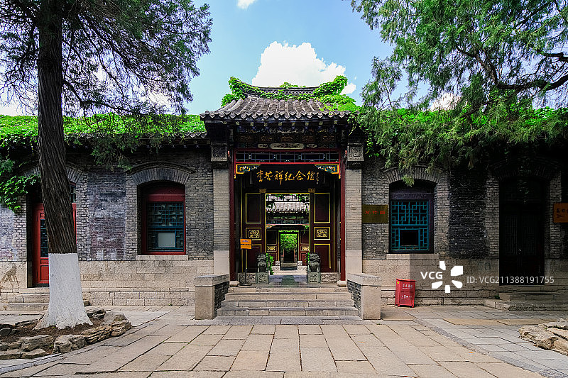 中国山东济南趵突泉公园李苦禅纪念馆图片素材