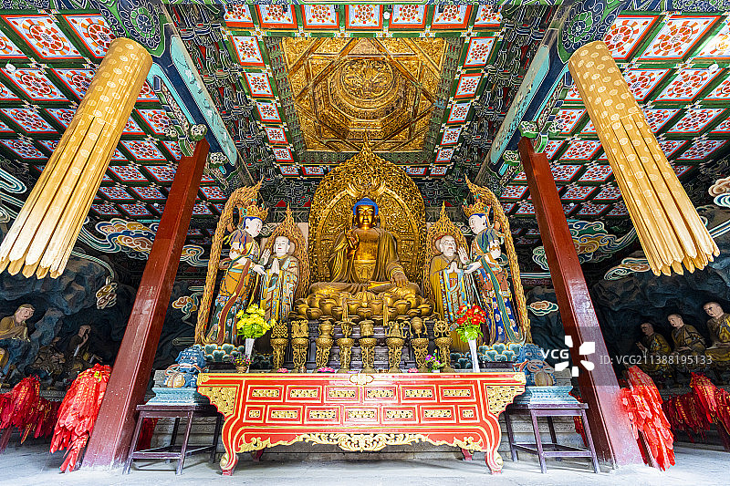 香山公园  金刚宝座塔  碧云寺  琉璃塔  香炉峰  宗镜大昭之庙  勤政殿  听雪轩  龙椅图片素材