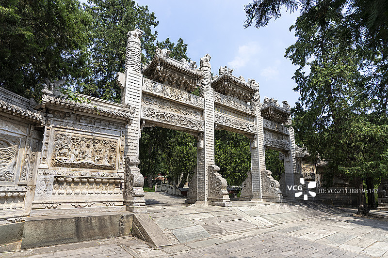 香山公园  金刚宝座塔  碧云寺  琉璃塔  香炉峰  宗镜大昭之庙  勤政殿  听雪轩  龙椅图片素材