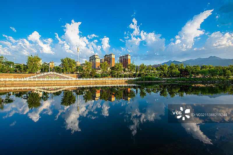 滨河公园风光图片素材