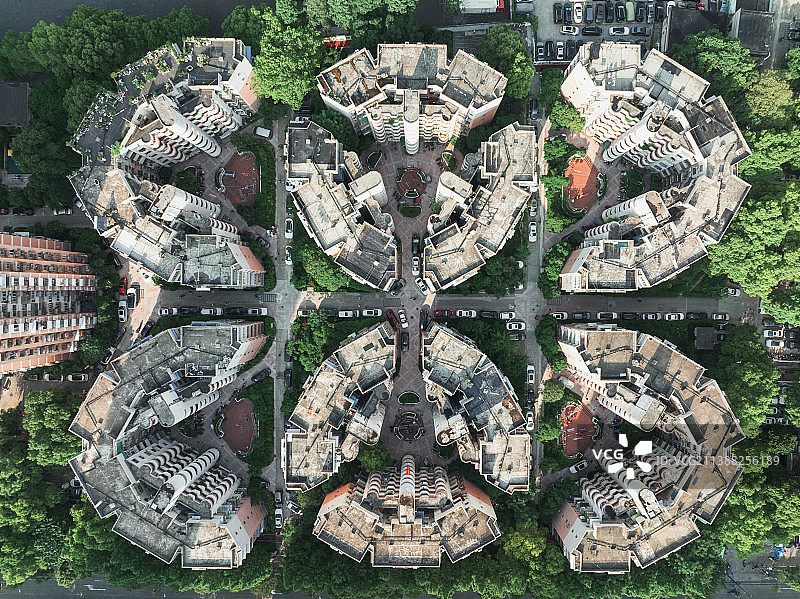 数字383形状的建筑公寓楼房楼宇居民区小区住宅房地产图片素材