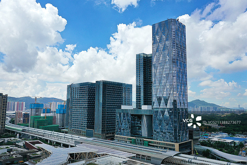 广东省深圳市龙华区民治龙光玖钻红山6979商业中心航拍图片素材