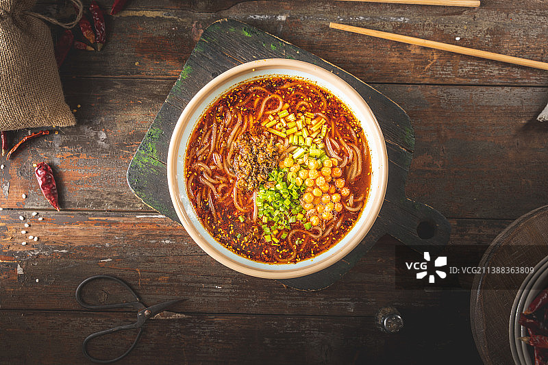 成都肥肠粉 节子 冒节子 米线 肥牛米线 花甲米线 军屯锅盔 牛肉饼图片素材