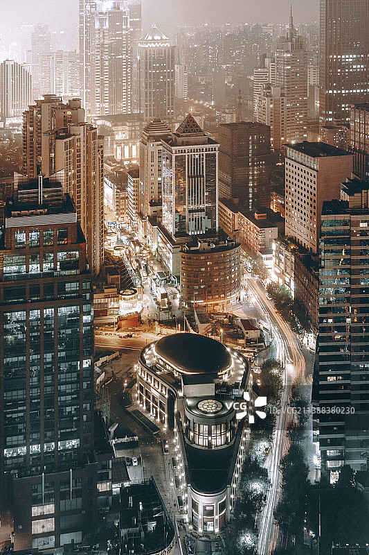 国际化大都市上海南京西路商务区夜景图片素材