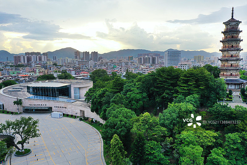 广东省河源市源城区龟峰公园龟峰塔河源博物馆航拍图片素材