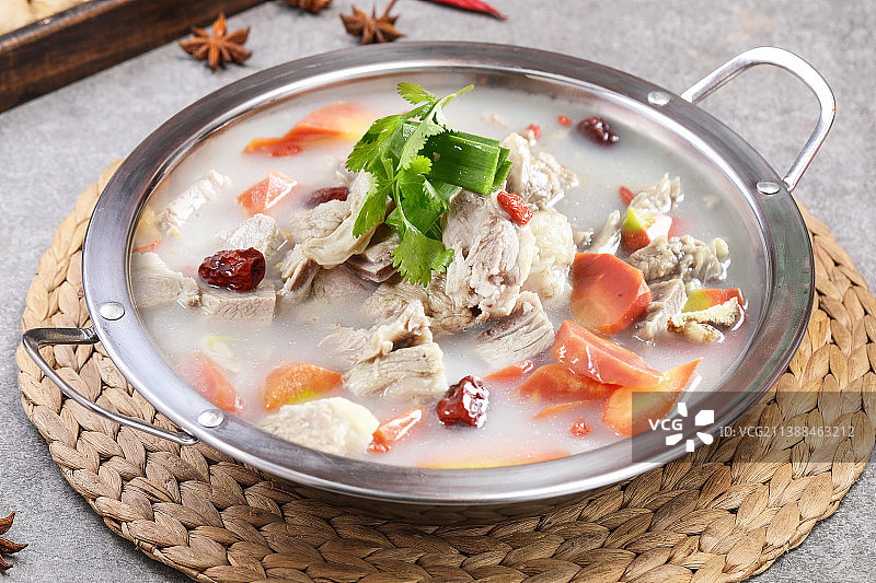 中餐舌尖美食传统美味葫芦卜炖羊肉图片素材