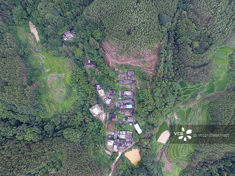 偏远小山村图片素材