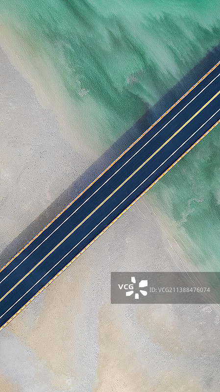 辽宁省锦州市太和区白沙湾人工岛跨海大桥图片素材