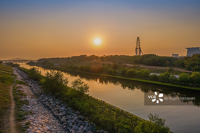 深圳欢乐港湾摩天轮，大湾区建设，前海建设，前海湾建筑，城市建设，日落，城市日落，国家S3，生态宝安，图片素材