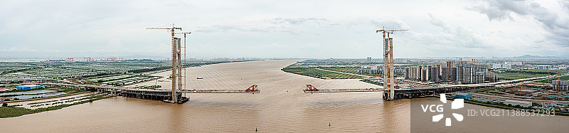 中国广东省广州市南沙区红莲大桥图片素材