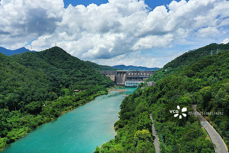 广东省河源市东源县万绿湖新丰江水库大坝景区航拍图片素材