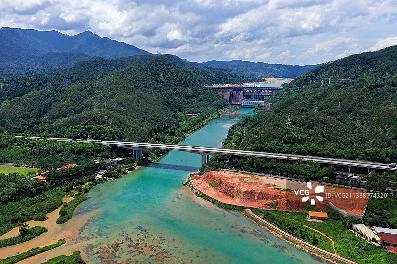 广东省河源市东源县万绿湖新丰江水库大坝景区航拍图片素材