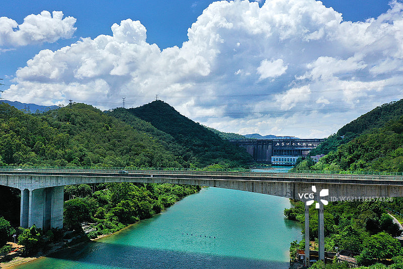 广东省河源市东源县万绿湖新丰江水库大坝景区航拍图片素材