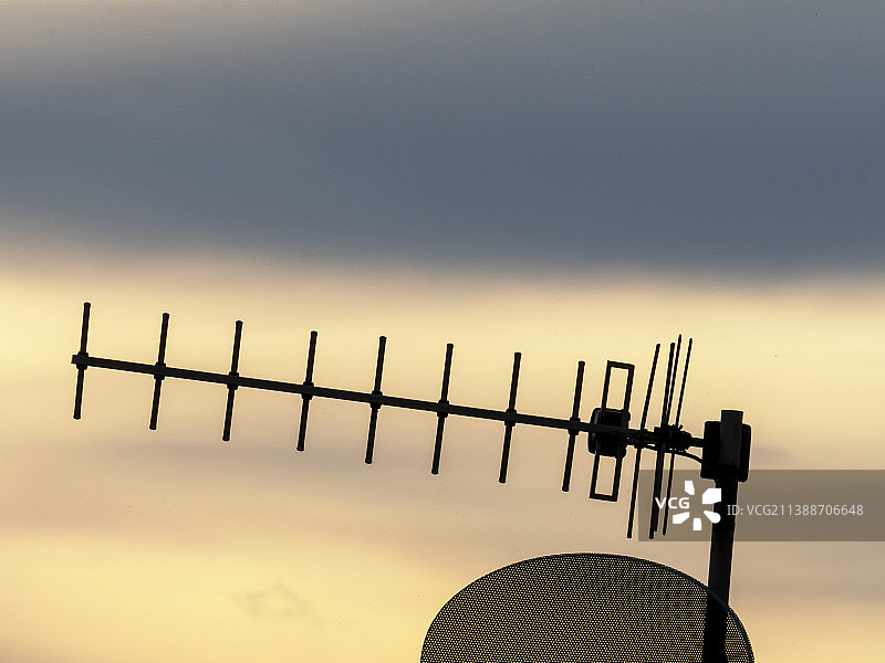 英国湖区安布尔赛德的电视天线和卫星天线图片素材