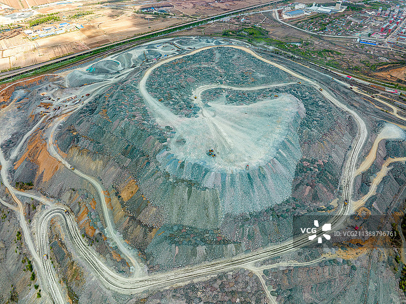 本溪歪头山铁矿图片素材