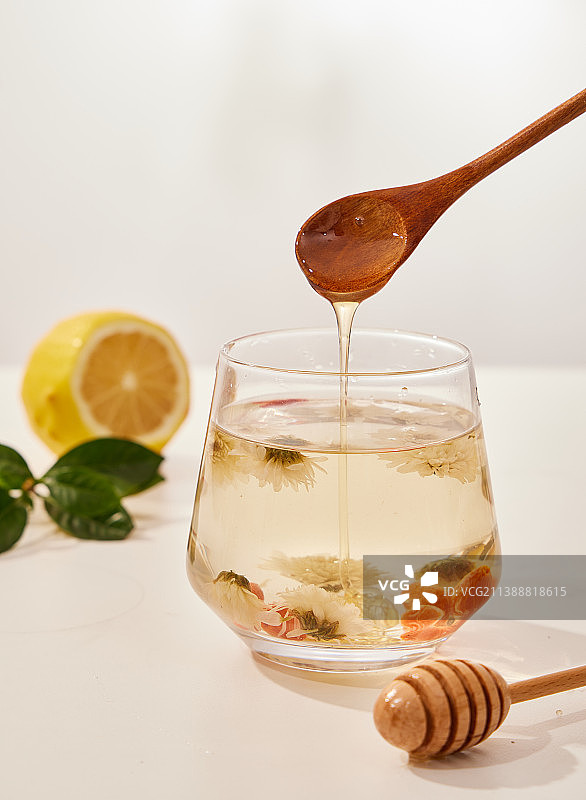 菊花枸杞蜂蜜茶图片素材