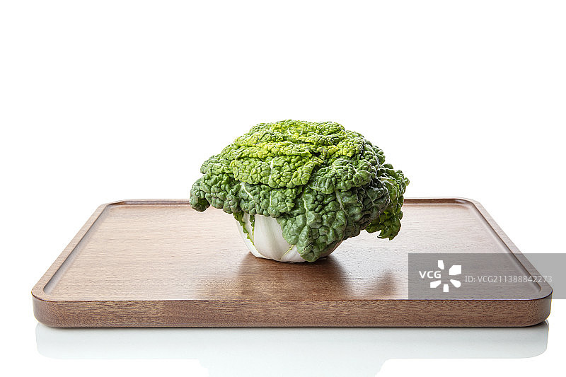 案板上的卷心乌塌菜图片素材