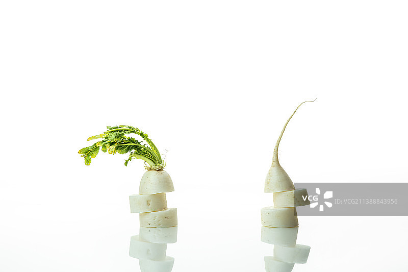 切开的白萝卜图片素材