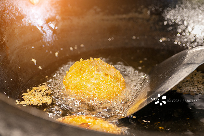 油炸虾饼图片素材