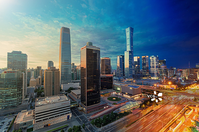 北京城市CBD建筑群傍晚延时风光图片素材