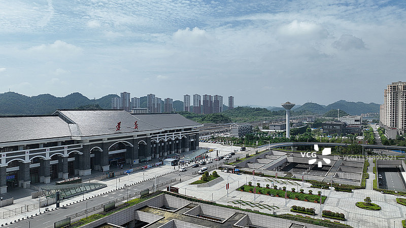 贵州省遵义市，渝贵铁路遵义站图片素材