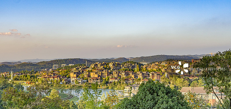 贵阳中铁国际生态城安纳塔拉度假酒店鸟瞰风景图片素材