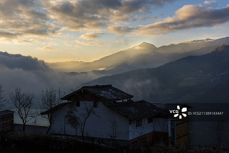 山里人家图片素材