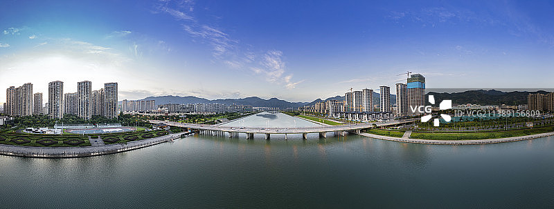 航拍全景丽水市水东大桥图片素材