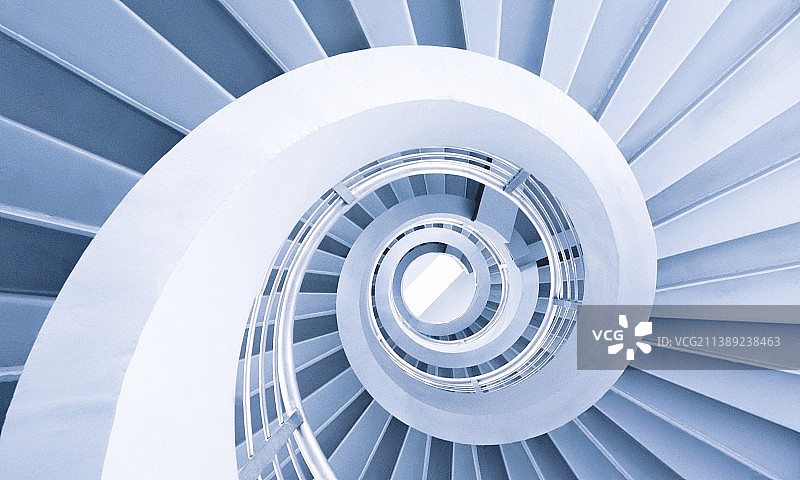 上海交通大学图书馆螺旋楼梯图片素材