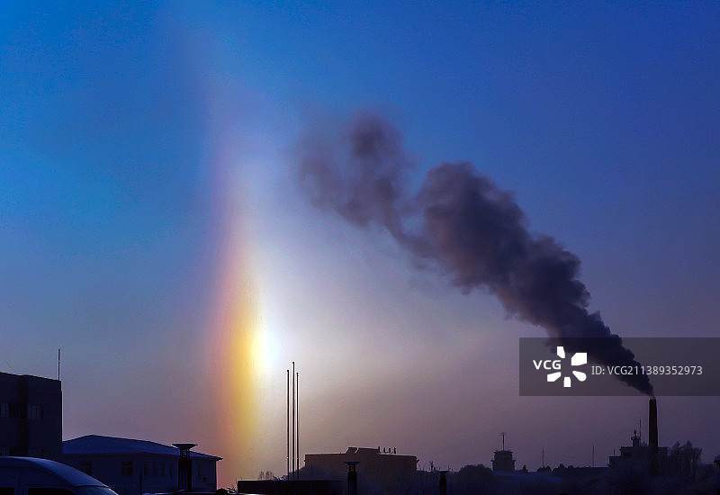 内蒙古海拉尔落日彩虹图片素材