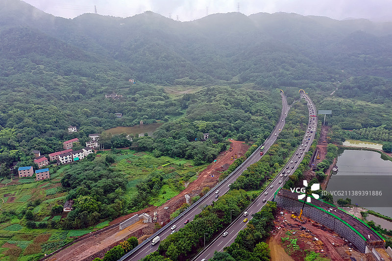 重庆九龙坡白市驿公路隧道图片素材