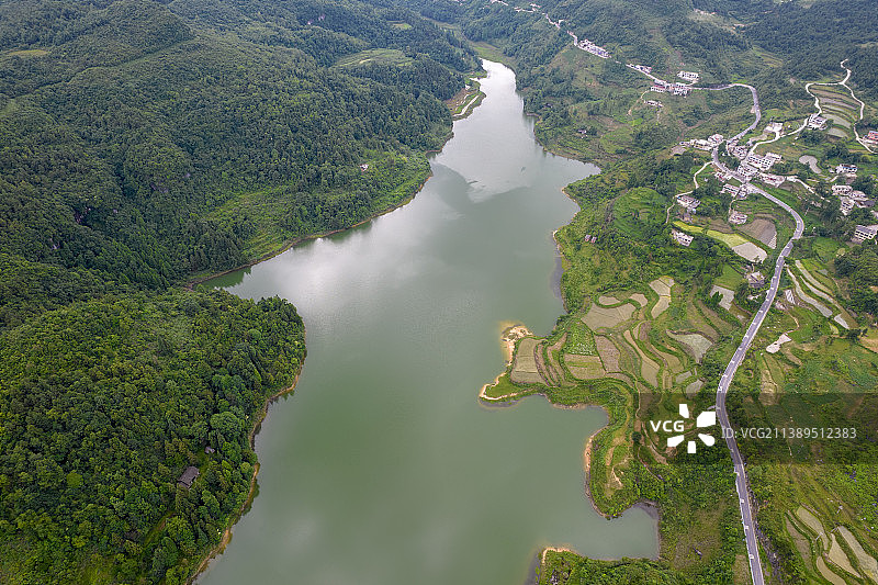 贵州省龙里县石板滩水库图片素材