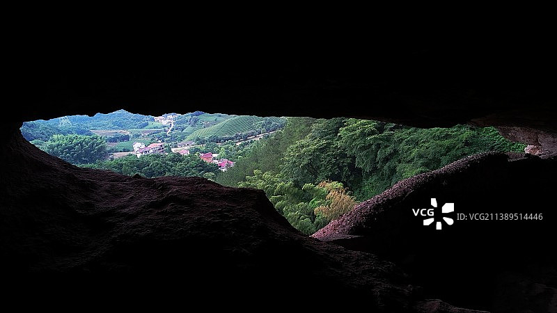 石鹅湖山洞景观图片素材