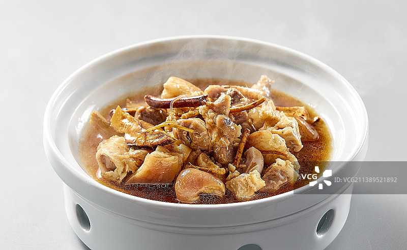 牛奶树根蒸猪手图片素材