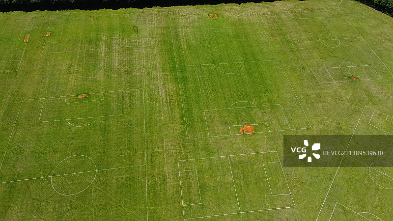 英格兰A6公路和村庄最美丽的鸟瞰图，英国图片素材