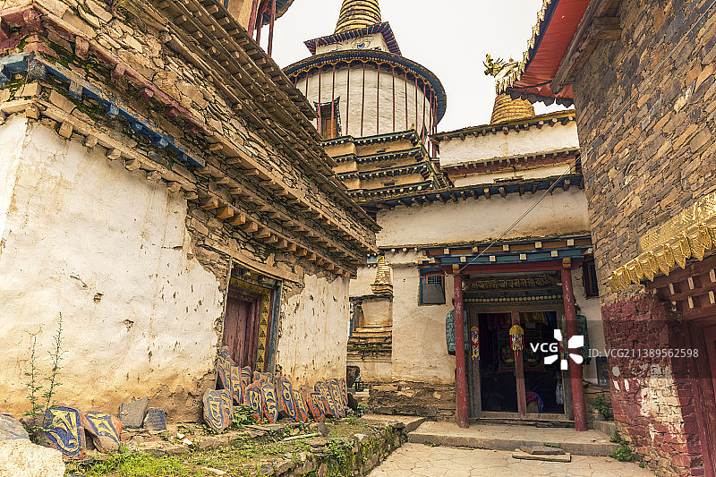 四川阿坝州壤塘县棒托寺建筑图片素材