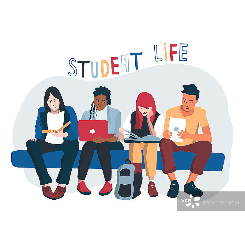 学生们使用笔记本电脑和书籍图片素材