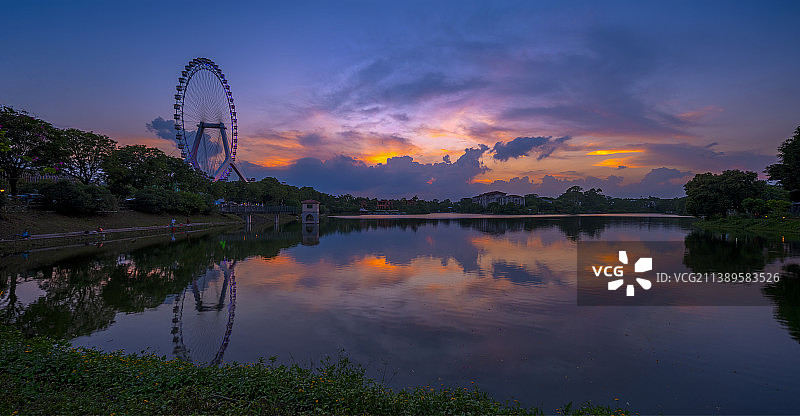 美林湖摩天轮日落图片素材