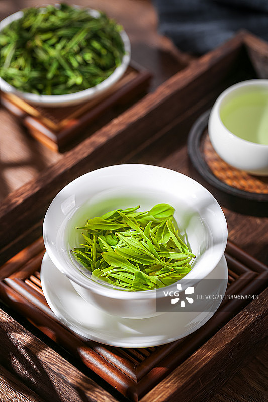 安吉白茶冲泡图片素材