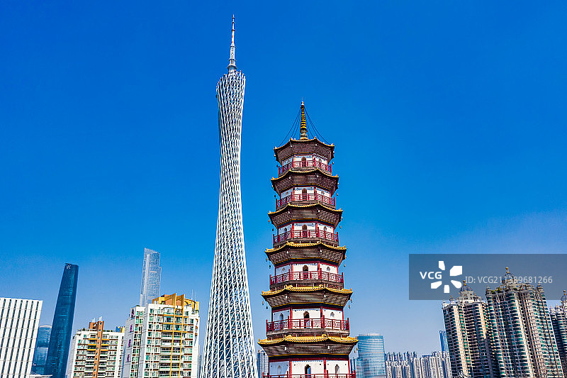 广州塔和赤岗塔图片素材