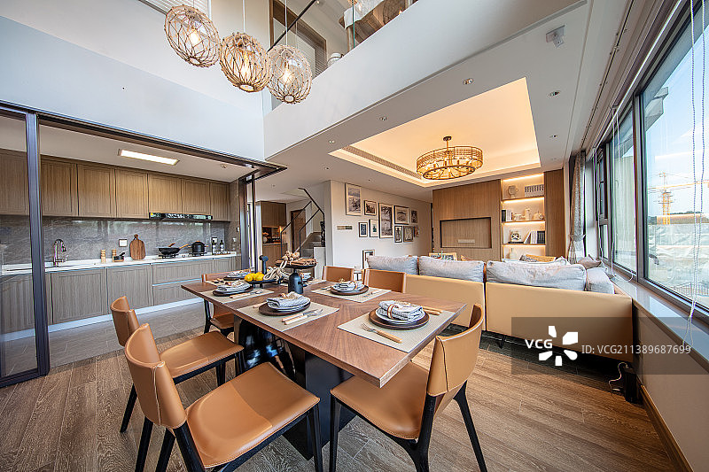 样板间饭厅餐桌图片素材