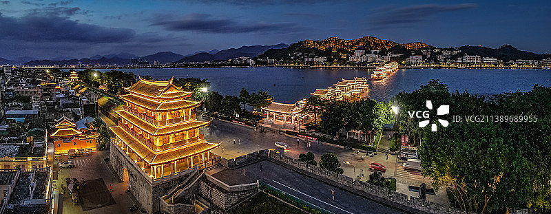 航拍傍晚的潮州广济桥景区图片素材