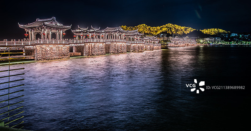 航拍潮州广济桥景区夜景图片素材