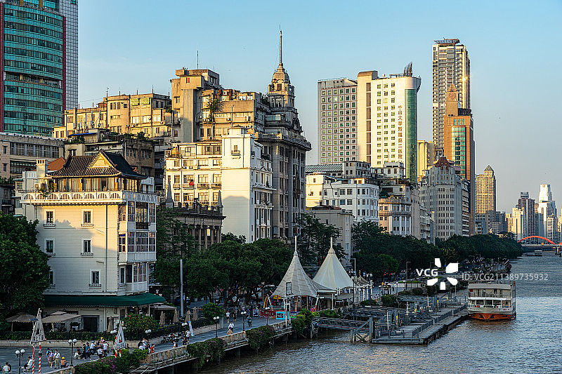 广州长堤珠江两岸建筑群风光图片素材
