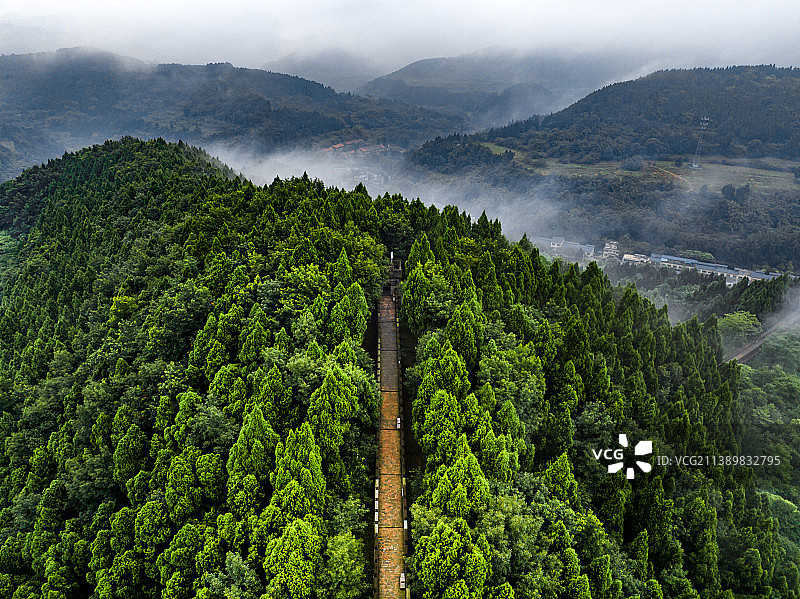 飞越金龙长城图片素材