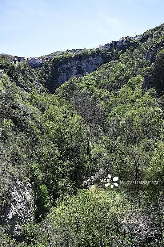 克罗地亚伊斯特拉帕津峡谷的滑索图片素材