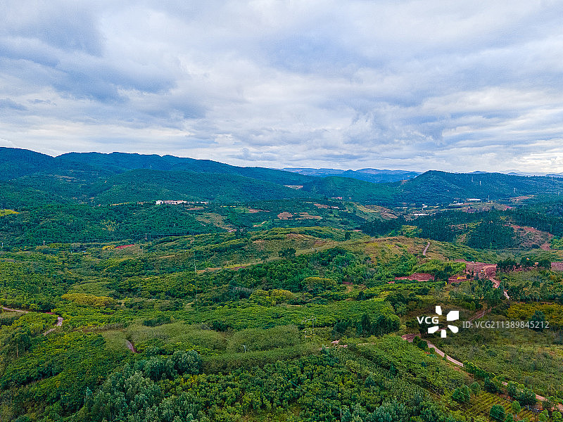 天空傍晚乡村田园风光图片素材