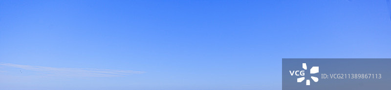 晴朗无云的天空图片可用作背景图片素材