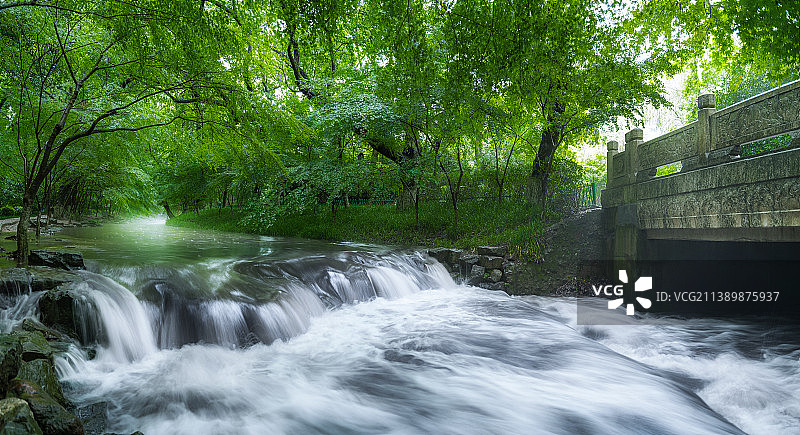 杭州九溪夏天的户外风光图片素材