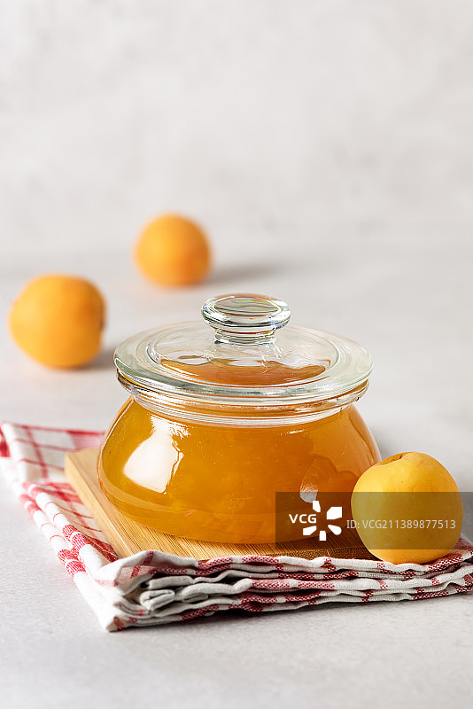 自制杏子酱图片素材